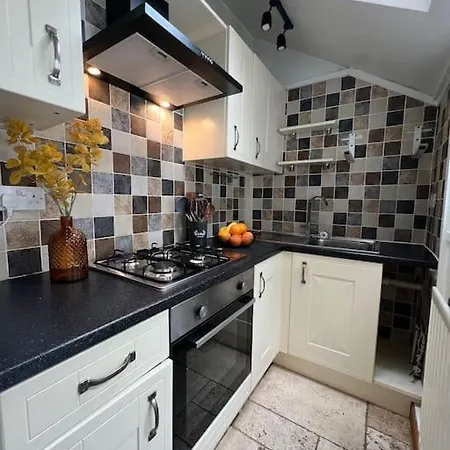 Hébergement de vacances The Old Locksmith Cottage, 3 - Bed, Sleeps 6, Pets Welcome *