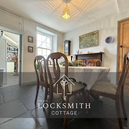Σπίτι διακοπών The Old Locksmith Cottage, 3 - Bed, Sleeps 6, Pets Welcome